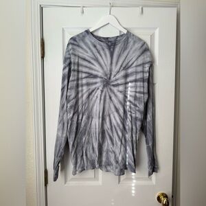Gildan Black and Gray Tie-Dye Long Sleeve Shirt